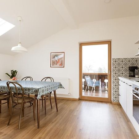 Schoene Wohnung Am Stadtrand Von Meran Valentinhof Bagian luar foto